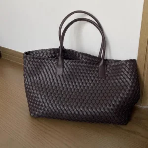 2026 Autumn/Winter New Fashion Big Bag Large Capacity Woven Bag Women'S Handbag Neutral Tote Bag Pu Shoulder Bag
