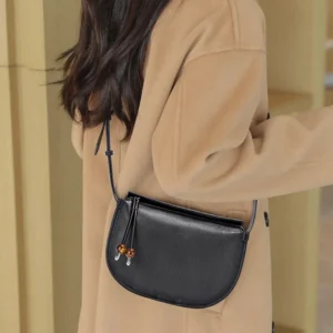 Zency Women Black Messenger Bag Split Leather Handbags Crossbody Large Capacity 2025 Single Shoulder Bag For Commuters Shoppers