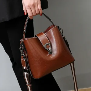 Real Oil Wax Leather Bag Women's Casual and Simple Handbag Large Capacity Ladies Cowhide Fashionable Crossbody Tote Bag